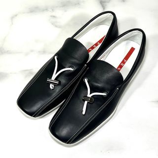 プラダ(PRADA)の【極美品】プラダ スリッポン デッキシューズ スニーカー 黒 白 23.5(スニーカー)