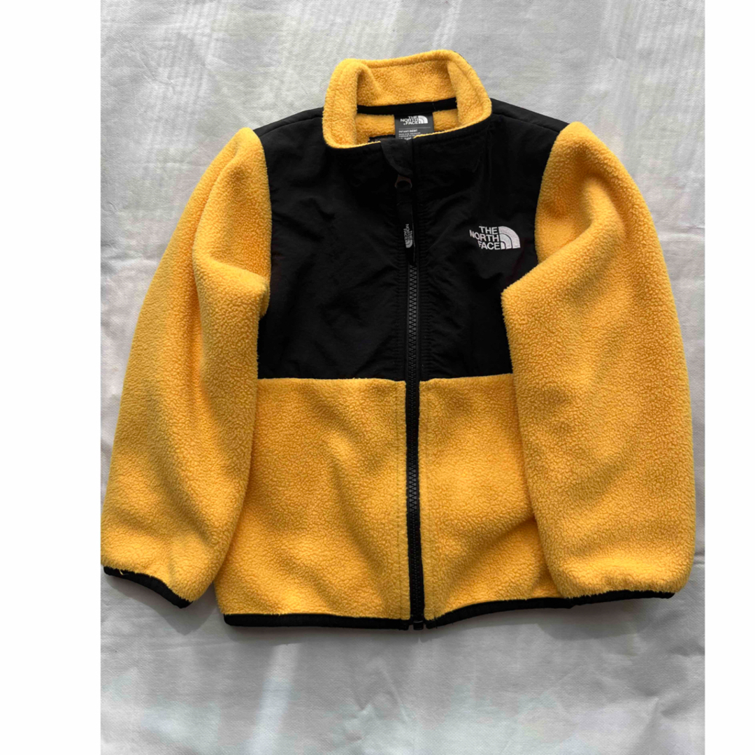 THE NORTH FACE(ザノースフェイス)のノースフェイス　フリースジャンパー　サイズ18-24m キッズ/ベビー/マタニティのキッズ服男の子用(90cm~)(ジャケット/上着)の商品写真