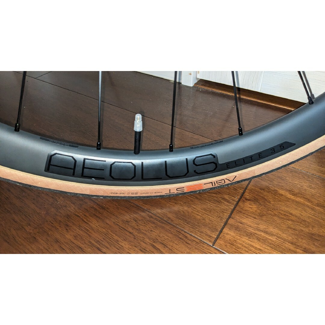 UMA-様専用ページ Bontrager Aeolus Elite 35 美品 スポーツ/アウトドアの自転車(パーツ)の商品写真