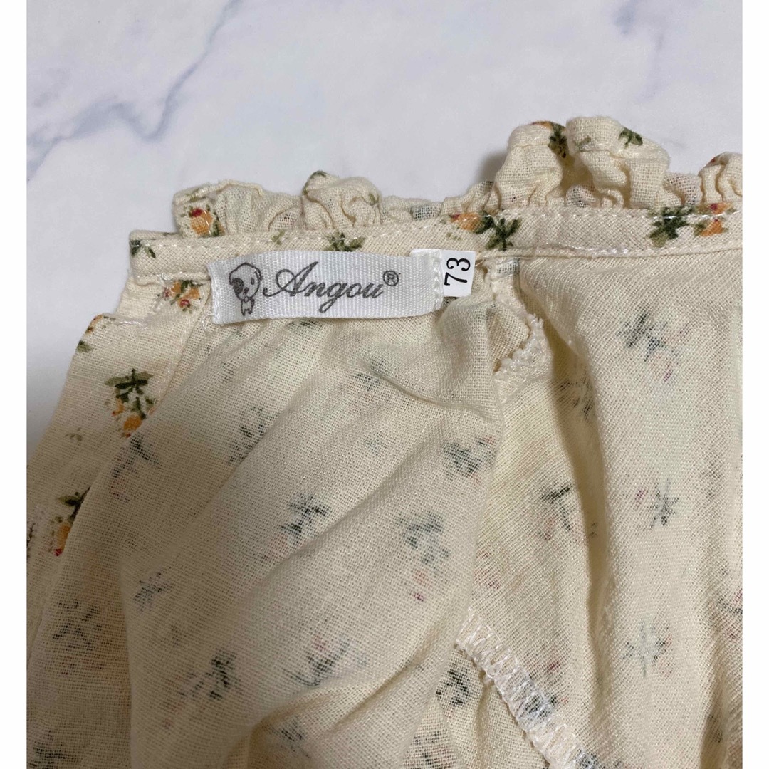 セットアップ 花柄ブラウス ブルマサロペット キッズ/ベビー/マタニティのベビー服(~85cm)(ロンパース)の商品写真