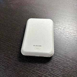 エレコム(ELECOM)のエレコム　モバイルバッテリー　MagSafe対応 DE-C40-5000WH(バッテリー/充電器)