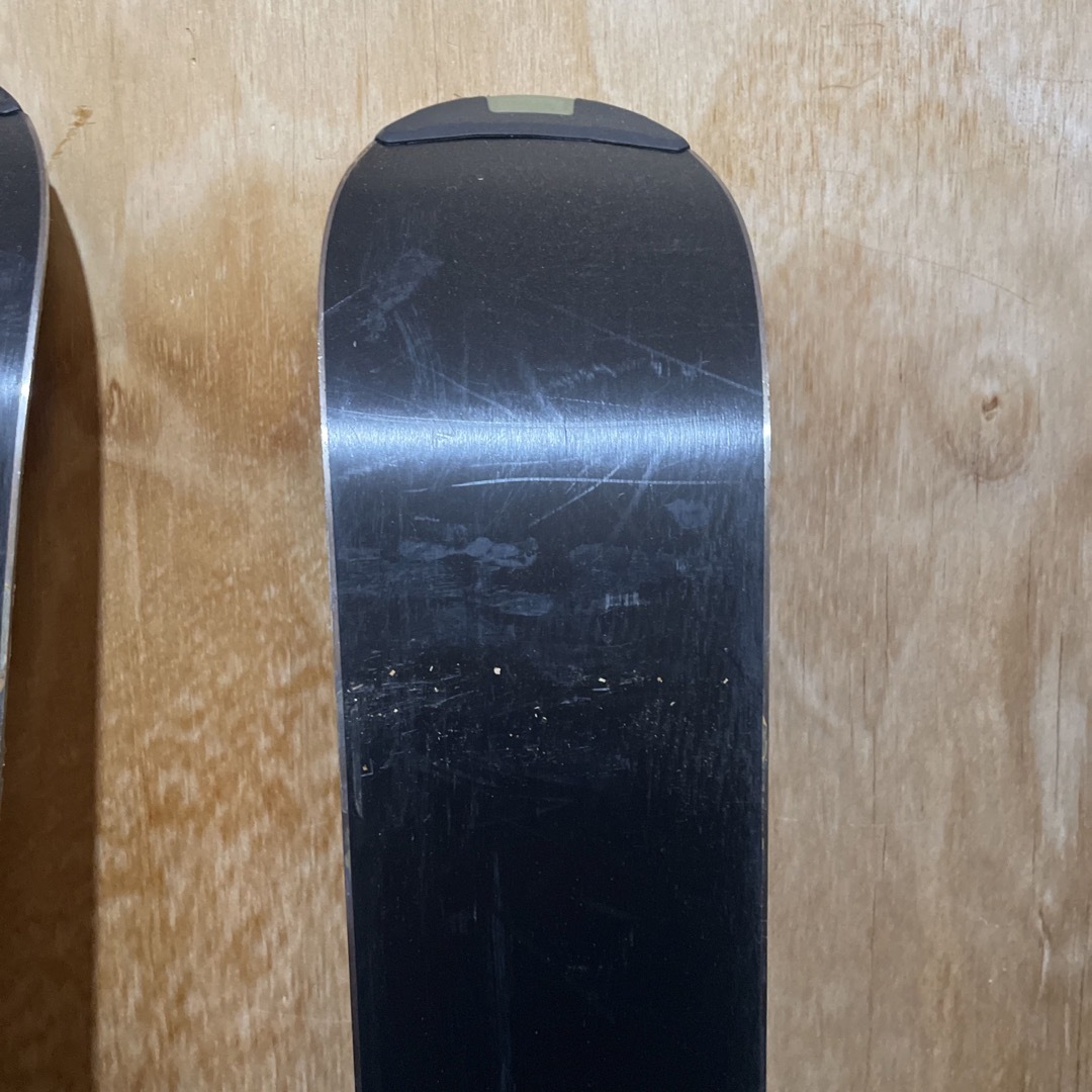 スキー3点セット（スキー板、ストック、靴） スポーツ/アウトドアのスキー(板)の商品写真