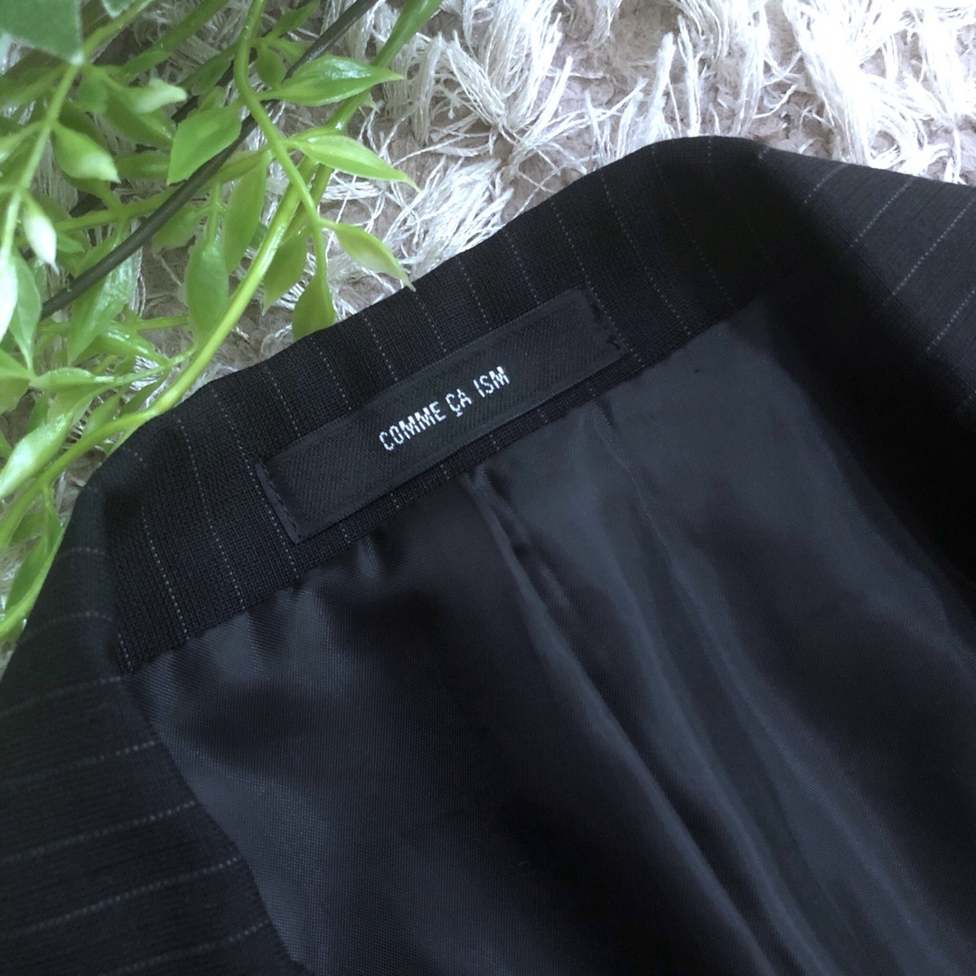 COMME CA ISM(コムサイズム)の美品 コムサイズム 高級 スーツ セットアップ パンツ ストライプ ブラック M レディースのフォーマル/ドレス(スーツ)の商品写真