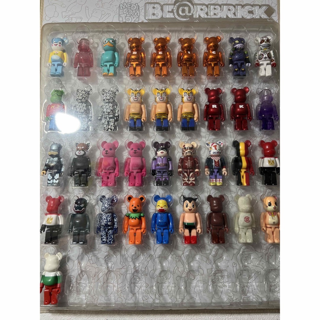 MEDICOM TOY(メディコムトイ)のベアブリック　ブリスターセット　127体　レア多数 ハンドメイドのおもちゃ(フィギュア)の商品写真