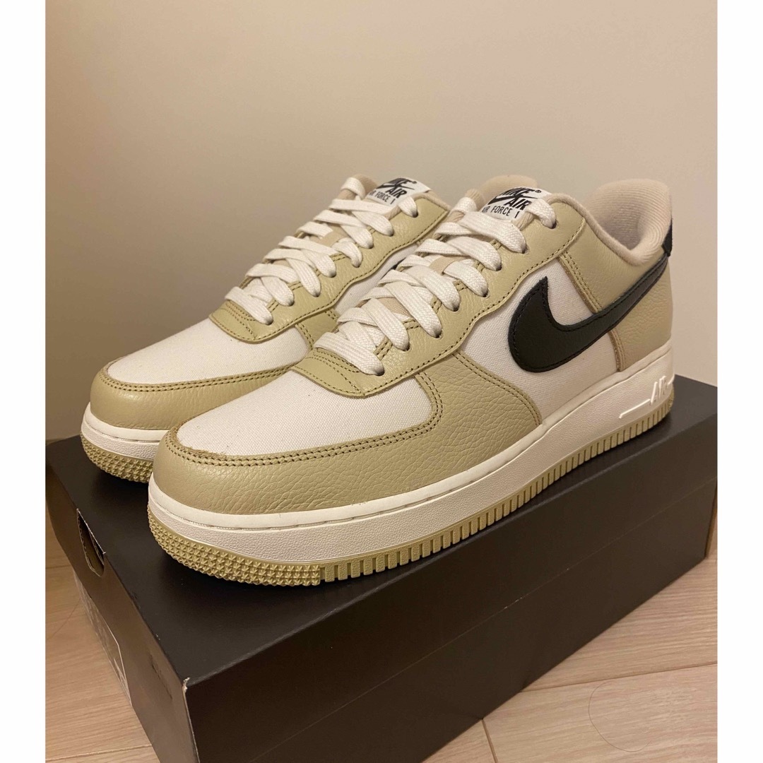 NIKE(ナイキ)のNIKE AIR FORCE 1 TEAM GOLD/BLACK-SAIL メンズの靴/シューズ(スニーカー)の商品写真