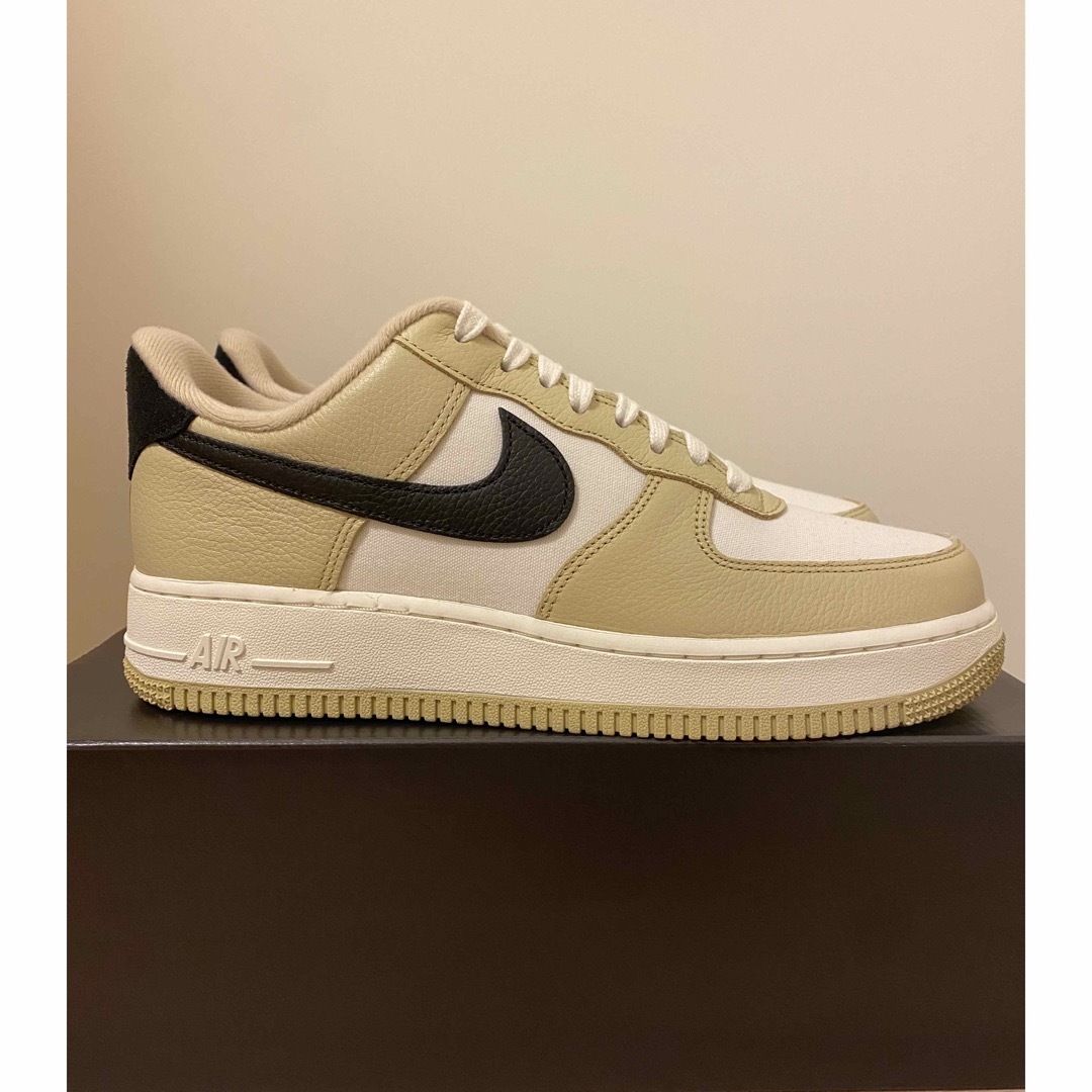 NIKE(ナイキ)のNIKE AIR FORCE 1 TEAM GOLD/BLACK-SAIL メンズの靴/シューズ(スニーカー)の商品写真