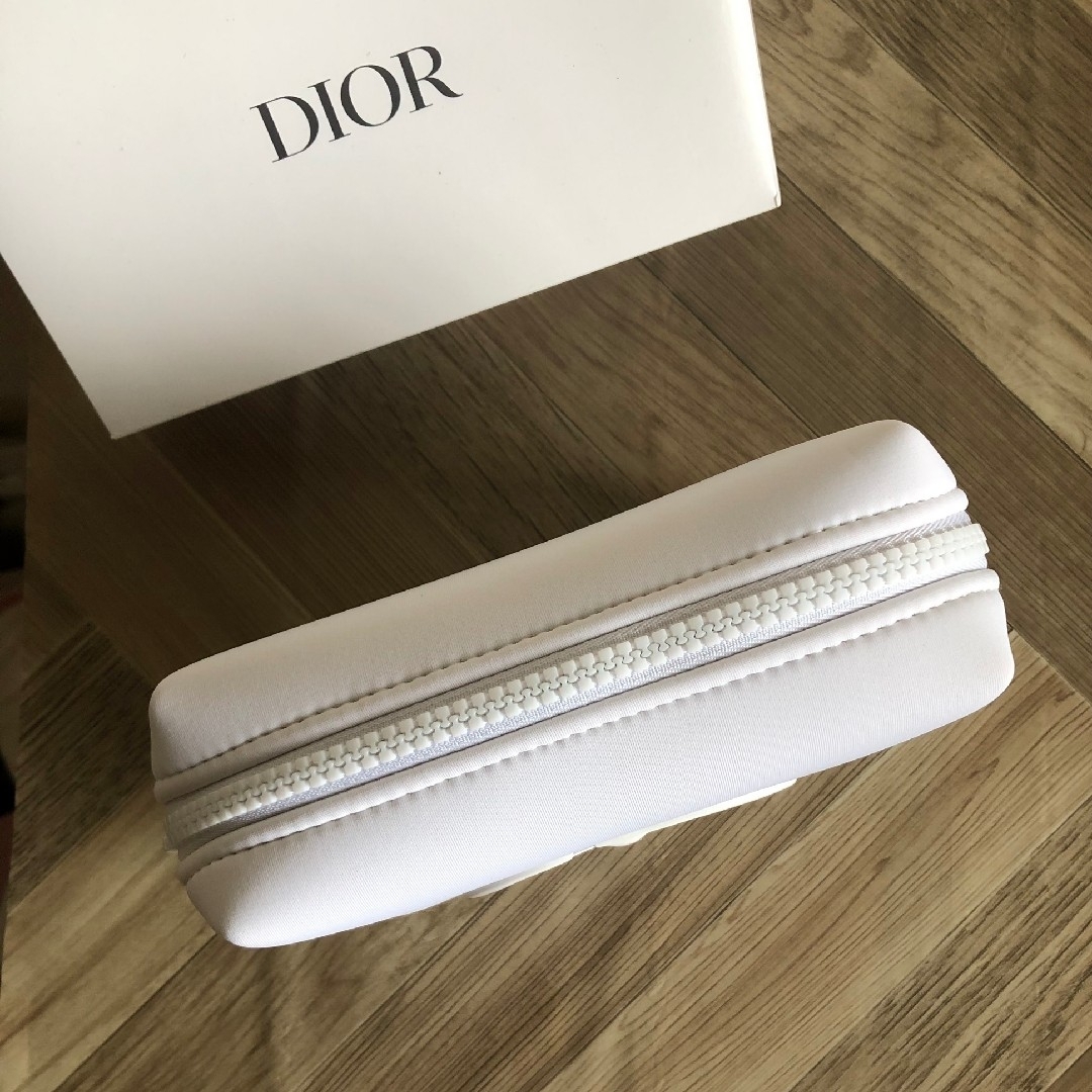 ディオール　Dior ポーチ　ホワイト 3