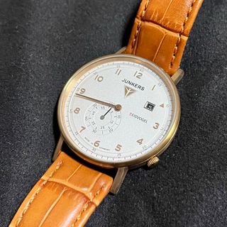 ユンハンス(JUNGHANS)のJUNKERS ユンカース 腕時計 クォーツ ローズゴールド(腕時計(アナログ))