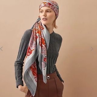 ZARA☆新品新作テキスト入りストール