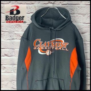 【US古着】 Badger sport　パーカー　メンズ　レディース【S】(パーカー)