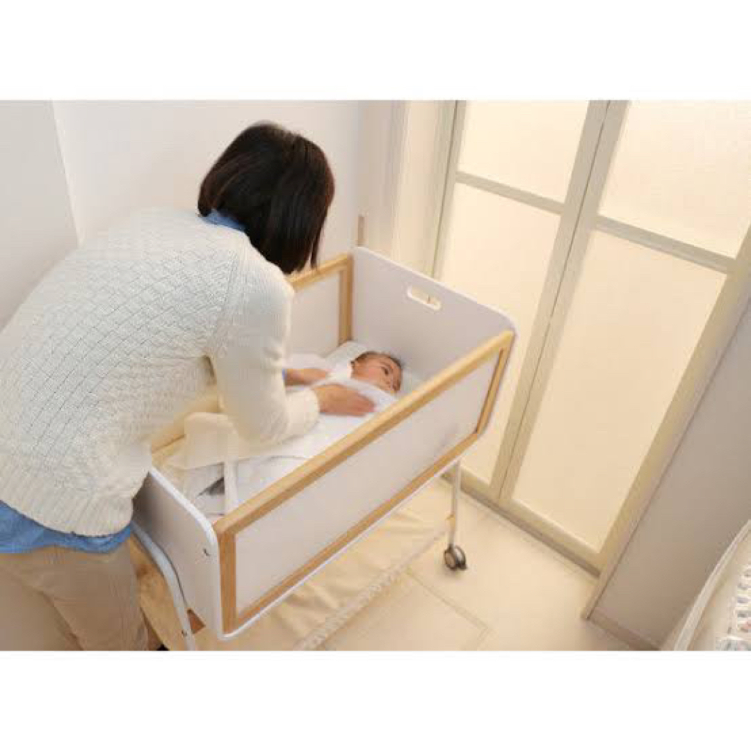 春夏新作モデル リリワゴン liliwagon 新生児 ベビーベッド 添い寝 キャスター付き 寝具 春夏新作モデル リリワゴン liliwagon 新生児 ベビーベッド 添い寝 キャスター付き 寝具