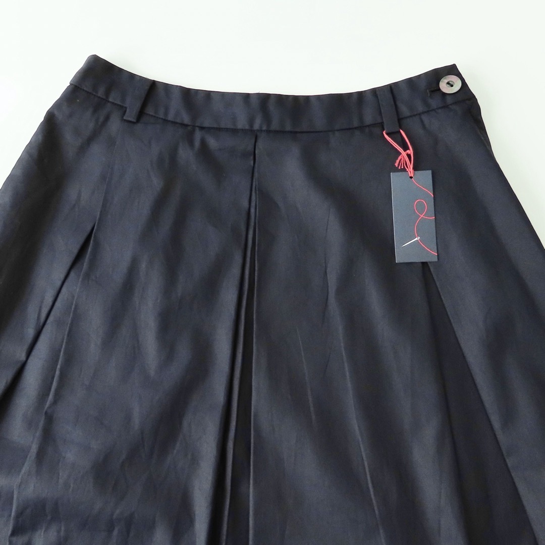 45rpm(フォーティーファイブアールピーエム)の未使用 パラスパレス サテンコーティングコットンサイドジップスカート 3 レディースのスカート(ひざ丈スカート)の商品写真