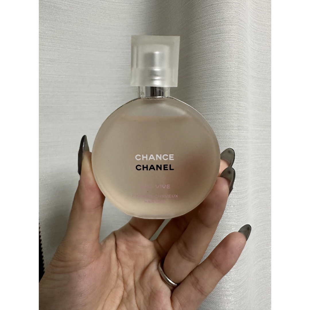 CHANEL(シャネル)のシャネル　チャンスオーヴィーヴ　ヘアミスト コスメ/美容のヘアケア/スタイリング(ヘアウォーター/ヘアミスト)の商品写真