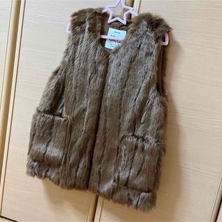 ザラキッズ(ZARA KIDS)のZARA kids♡ファーベスト(ジャケット/上着)