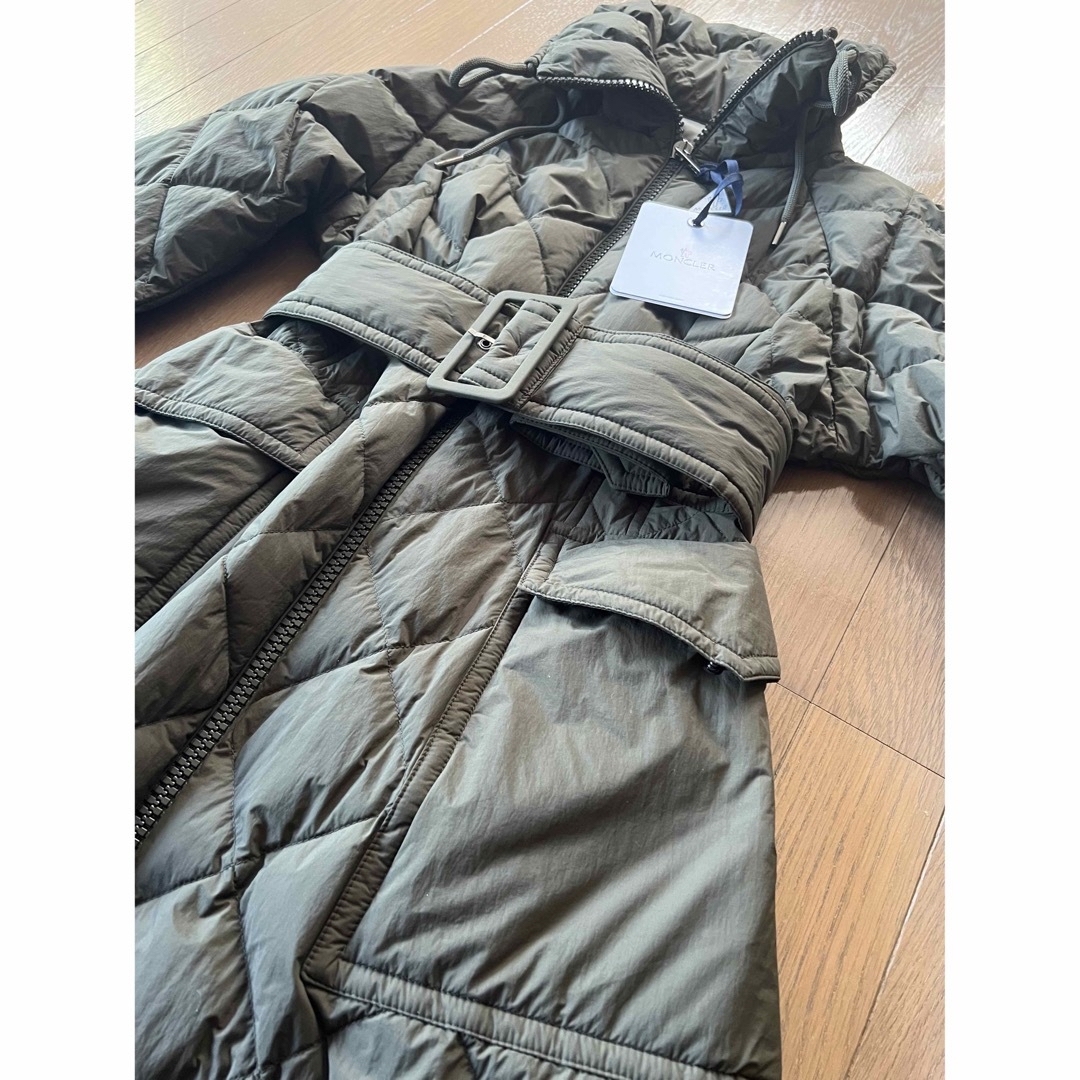 MONCLER - タグ付新品未使用MONCLER CAPRIER ダウンコートの通販 MONCLER - タグ付新品未使用MONCLER CAPRIER ダウンコートの通販