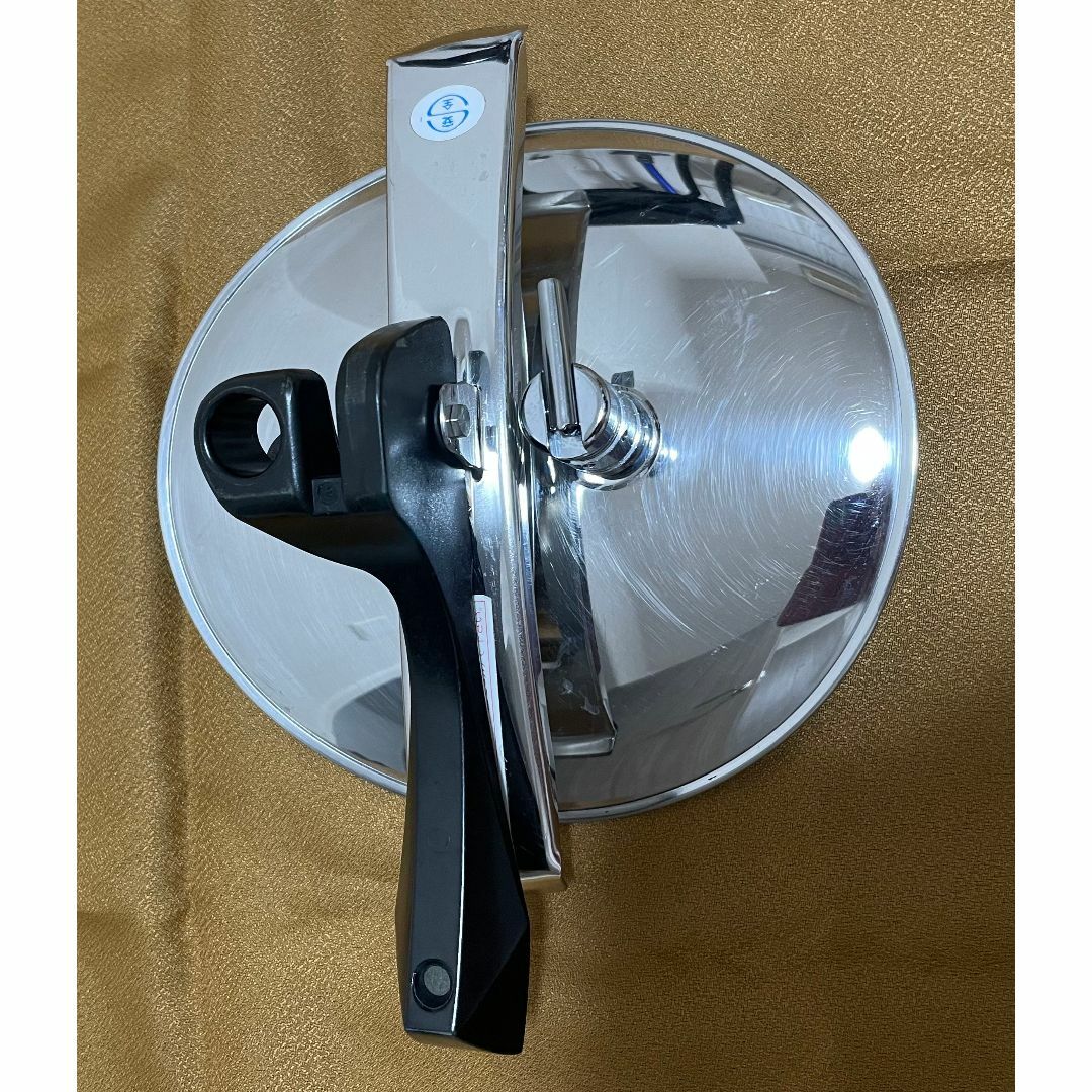 ラゴスティーナ 圧力鍋 3.5L USED ラゴスティーナ 圧力鍋 3.5L USED