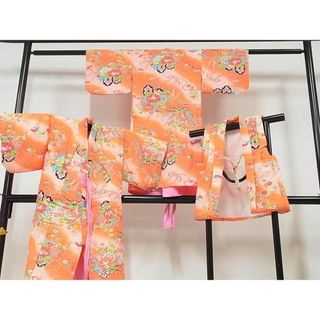 平和屋-こころ店■七五三　女の子　３歳　祝着　三つ身　被布セット　花車文　暈し染め　B-sa4488(お宮参り用品)