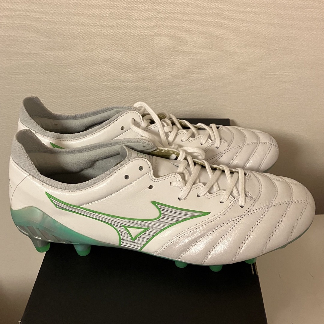 MIZUNO   ミズノ サッカー スパイク モレリアネオ3 ジャパン .5の