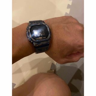 ジーショック(G-SHOCK)の未使用　SKMEI 1628　5600系 GMW-B5000ルック迷彩　チタン製(腕時計(デジタル))