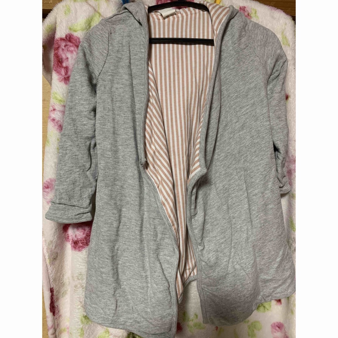 H&M(エイチアンドエム)のH&M グレー　パーカー キッズ/ベビー/マタニティのベビー服(~85cm)(その他)の商品写真