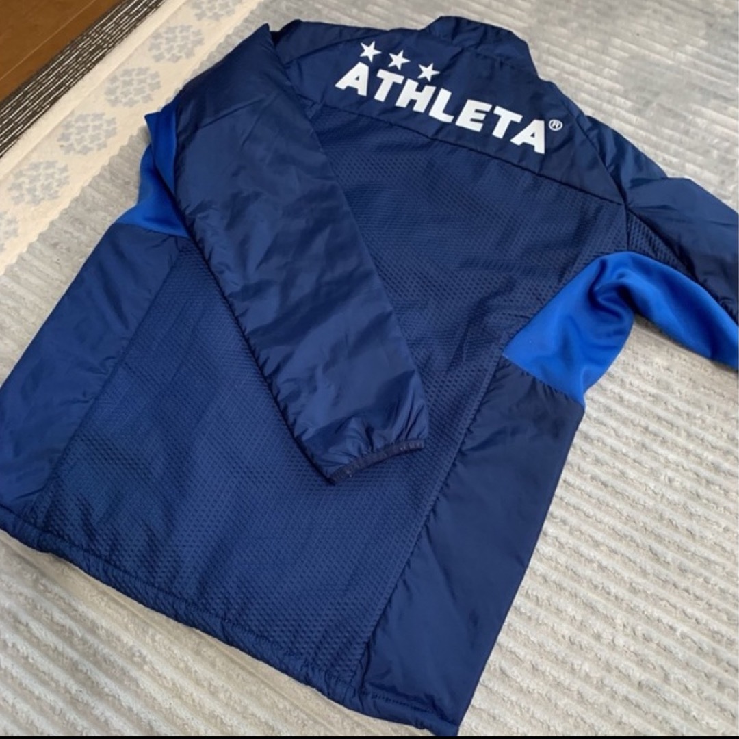 ATHLETA(アスレタ)のATHLETA ウェア ジャケット スポーツ/アウトドアのサッカー/フットサル(ウェア)の商品写真