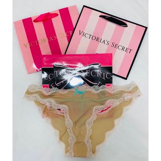 ヴィクトリアズシークレット(Victoria's Secret)の新品未使用　Victoria’s Secret チーキーショーツ(ショーツ)