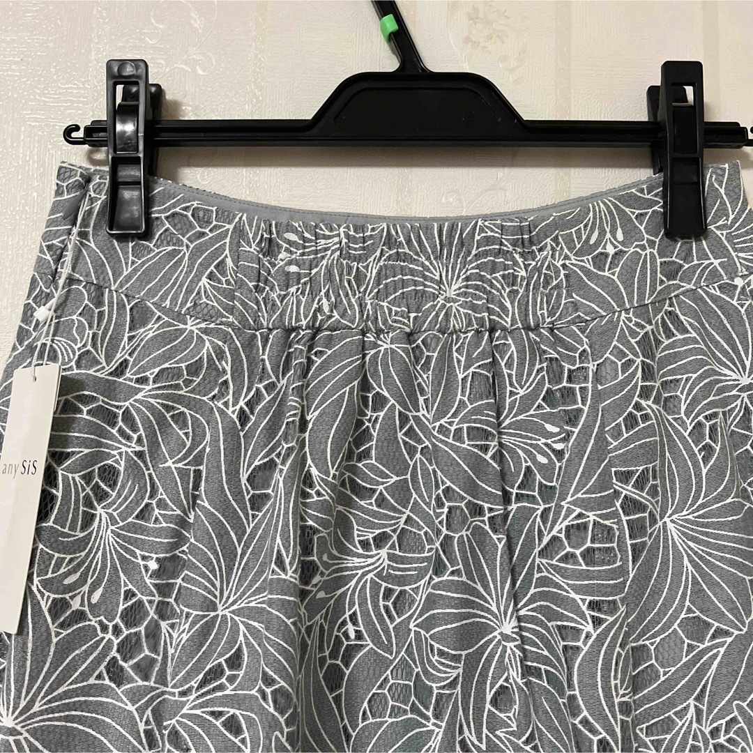 新品未使用　any SiS 【洗える】Nobleフラワーオパール スカート