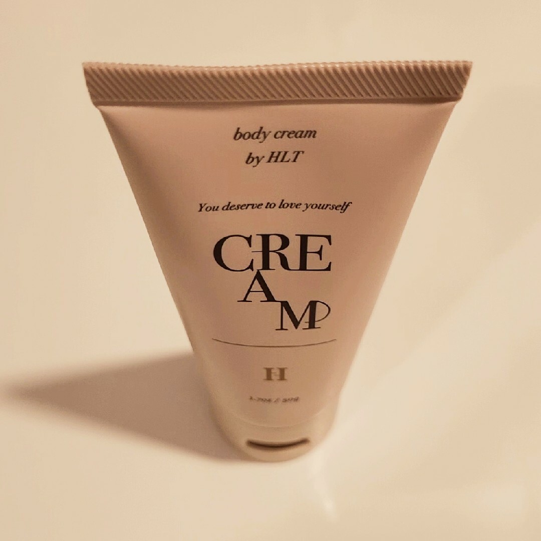 Her lip to(ハーリップトゥ)のmini SENSUAL RICH BODY CREAM コスメ/美容のボディケア(ボディクリーム)の商品写真