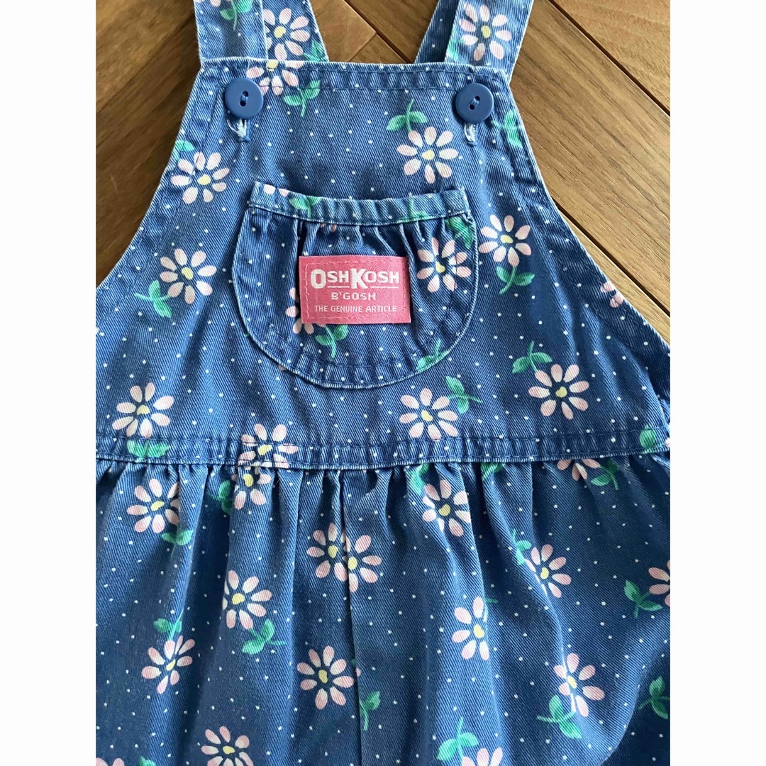 OshKosh(オシュコシュ)のoshkosh  ブルー花柄オーバーオール　4T キッズ/ベビー/マタニティのキッズ服女の子用(90cm~)(その他)の商品写真