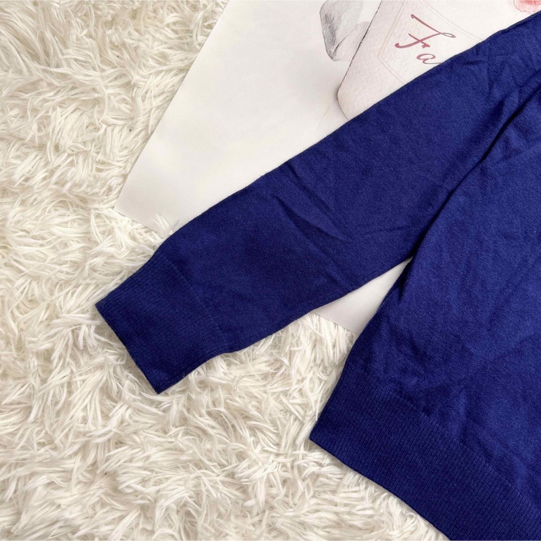 【美品】LOVE MOSCHINO タートルネック リボン刺繍 セーター