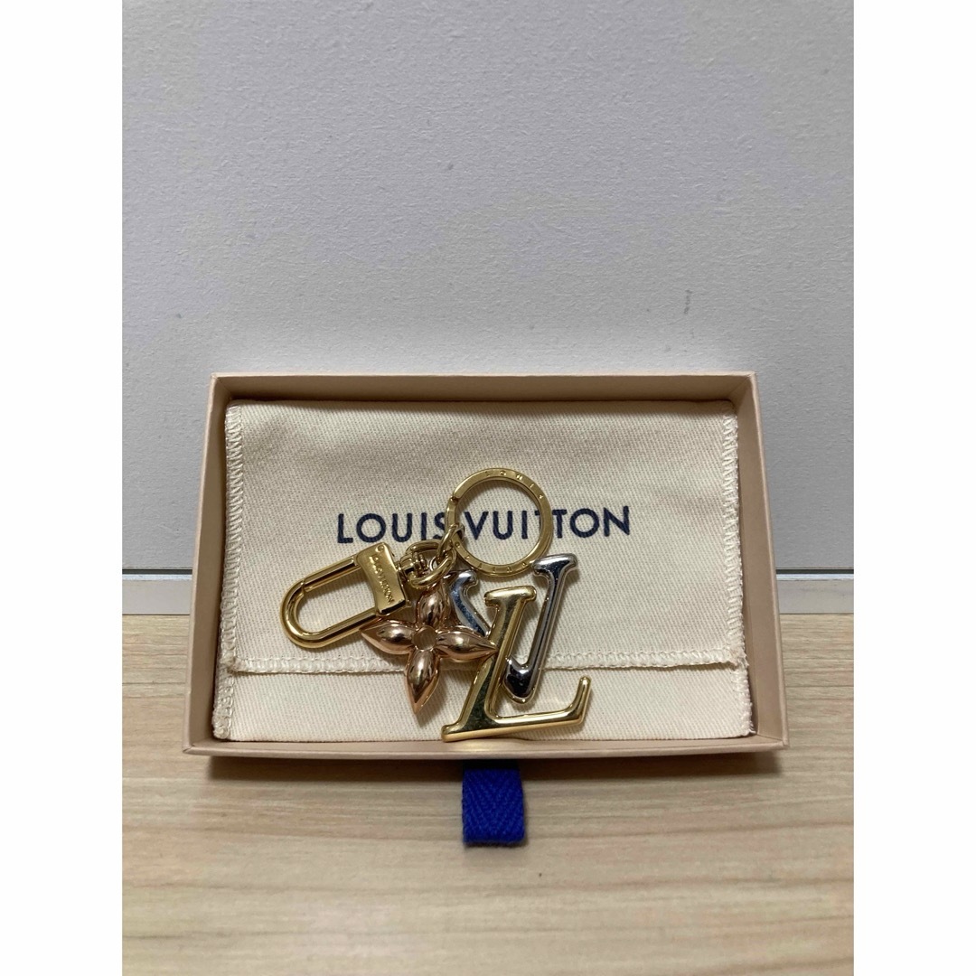 LOUIS VUITTON ルイヴィトン  フルール ドゥ チャーム　[限定品] 1