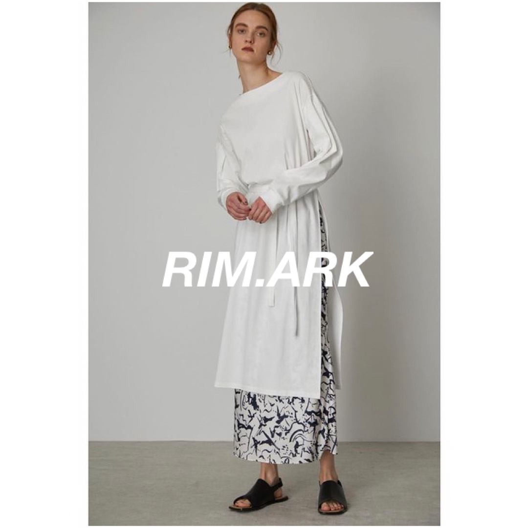 新品 RIM.ARK リムアーク Long slit cut tops ワンピ