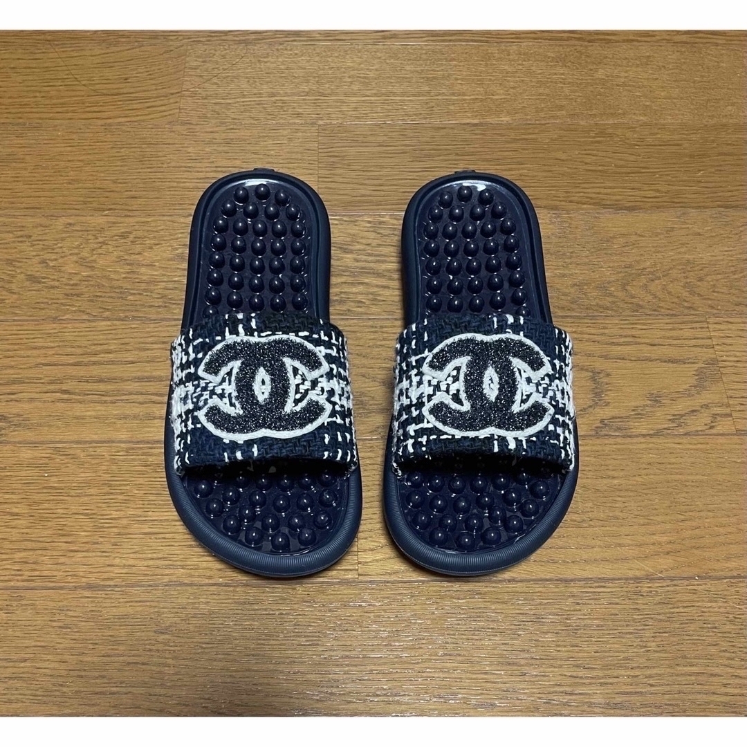 シャネル ツイード フラットサンダル 35 | フリマアプリ ラクマ