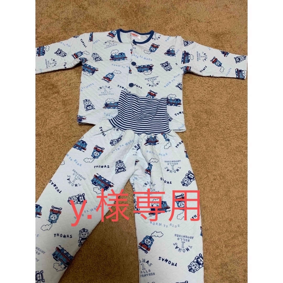 100cm  パジャマ　2点セット キッズ/ベビー/マタニティのキッズ服男の子用(90cm~)(パジャマ)の商品写真