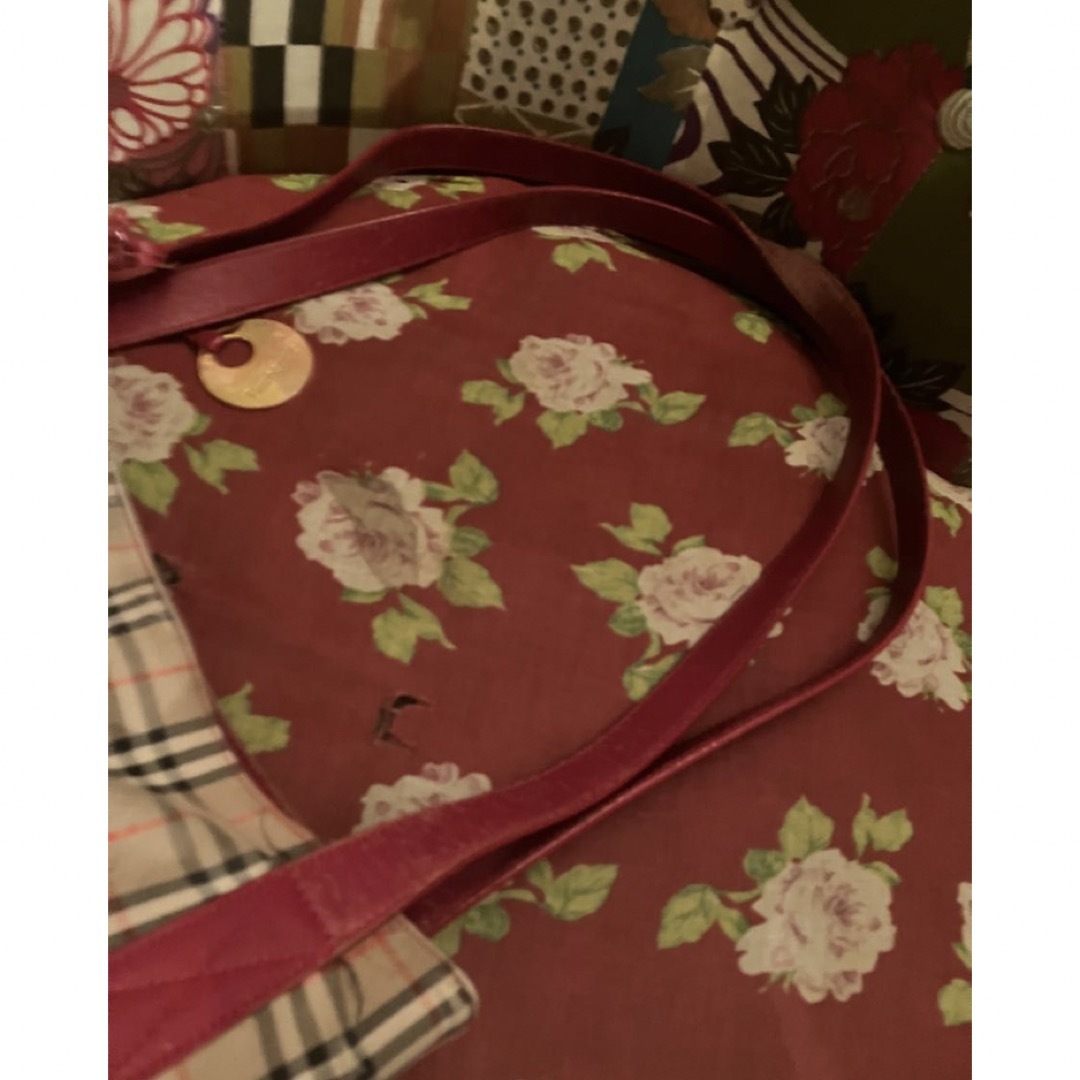 BURBERRY(バーバリー)のBURBERRY ノバチェック　ショルダーバッグ　トート　バーバリー レディースのバッグ(ショルダーバッグ)の商品写真