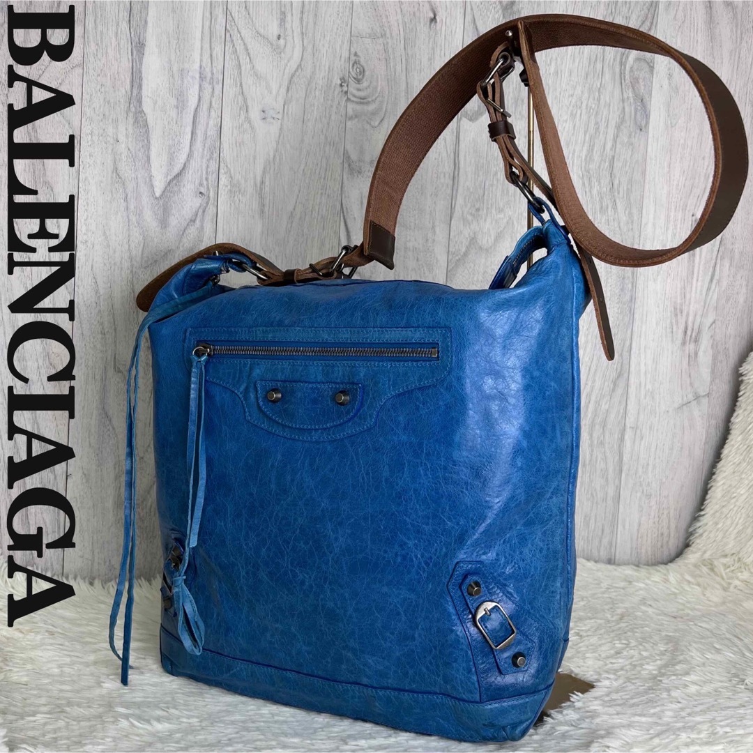 人気♡美品♡A4可♡BALENCIAGA バレンシアガ レザー ショルダーバッグ