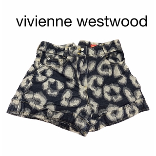 ヴィヴィアンウエストウッド(Vivienne Westwood)のVivienne Westwood ショートパンツ(ショートパンツ)