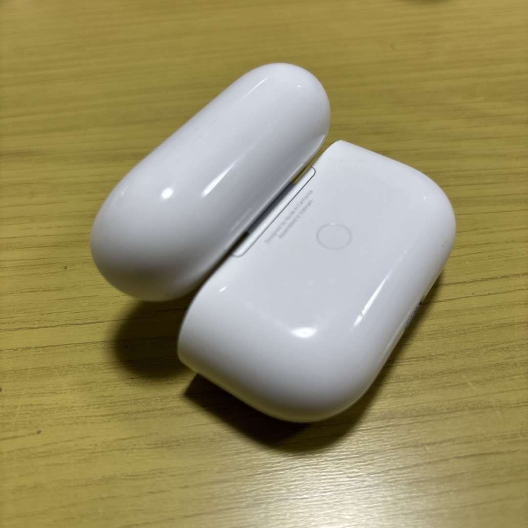 Apple - エアーポッズプロ AirPods pro 第1世代 MWP22J/Aの通販 by Apple - エアーポッズプロ AirPods pro 第1世代 MWP22J/Aの通販 by