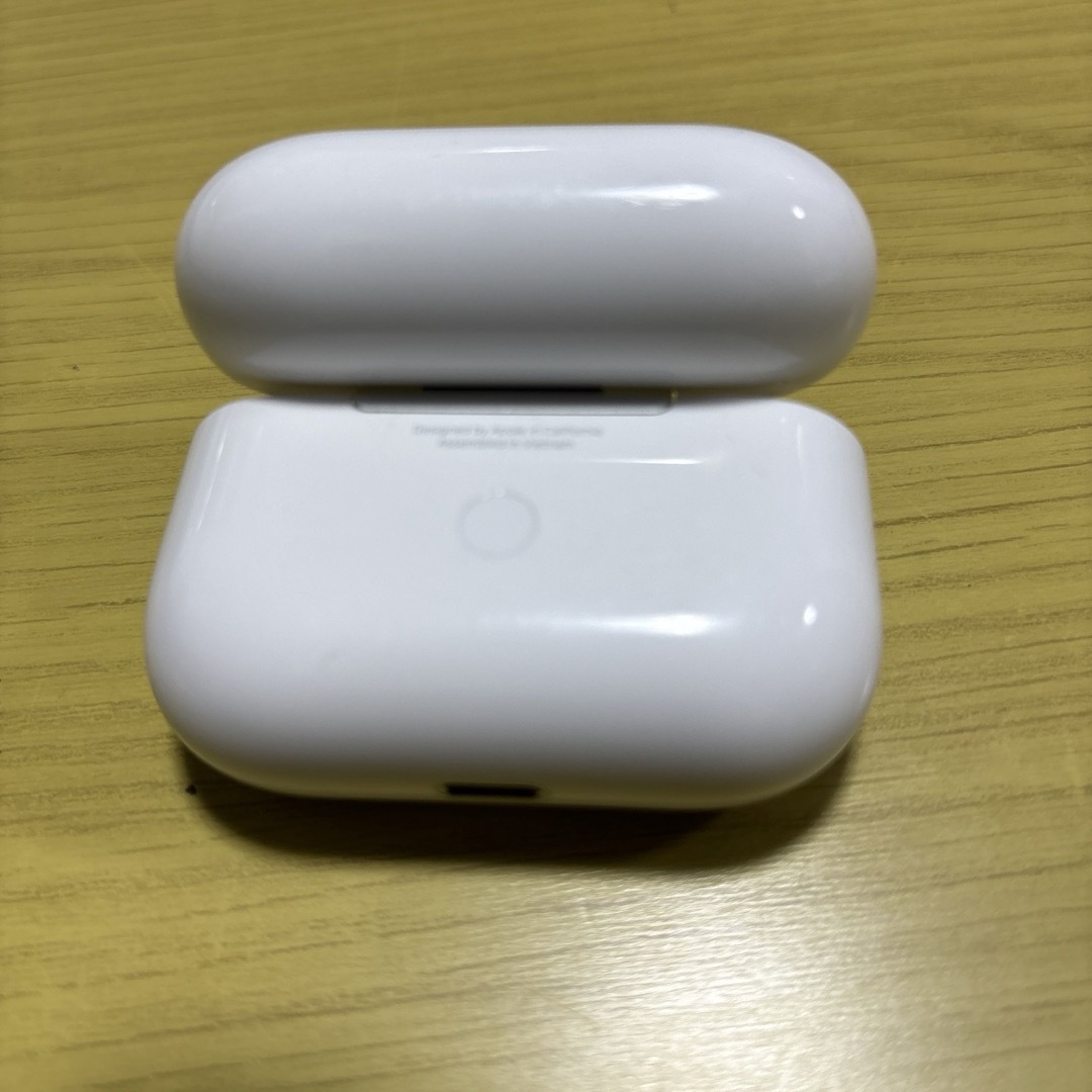 Apple - エアーポッズプロ AirPods pro 第1世代 MWP22J/Aの通販 by Apple - エアーポッズプロ AirPods pro 第1世代 MWP22J/Aの通販 by