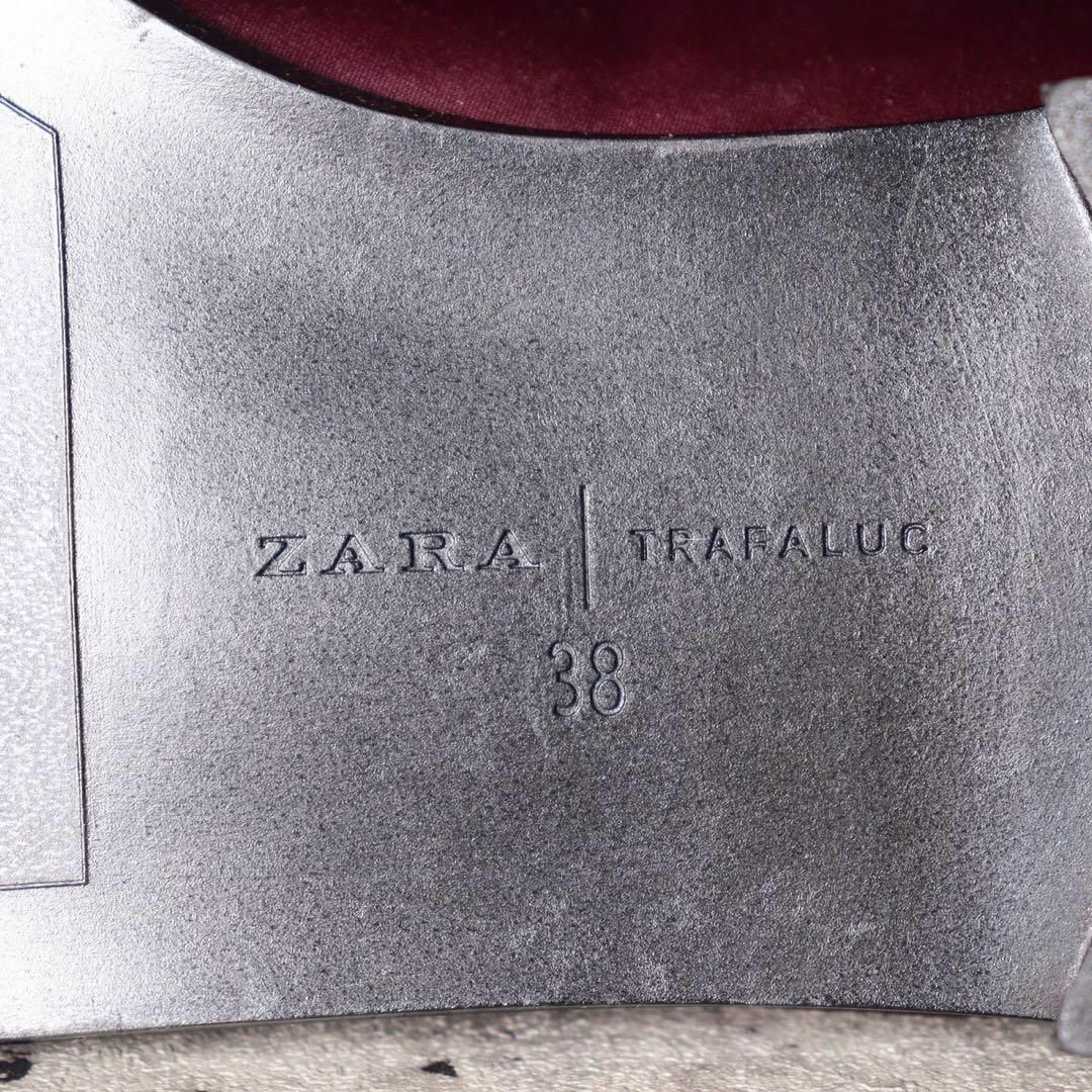 ZARA(ザラ)のZARA ザラ 24.5 ブーツ ポインテッドトゥ ボルドー ジップアップ レディースの靴/シューズ(ブーツ)の商品写真