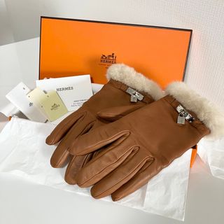 エルメス(Hermes)のHERMES グローブ 手袋 ファー カデナ ケリー シルバー ブラウン(手袋)