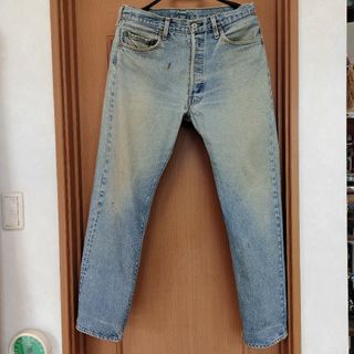 リーバイス(Levi's)のリーバイス　LEVI'S80's ビンテージ　赤耳　W36L34 中古ダメージ有(デニム/ジーンズ)