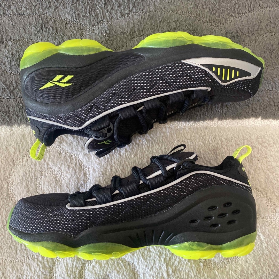 ★新品未使用★断捨離格安★ Reebok とatmos のコラボスニーカー