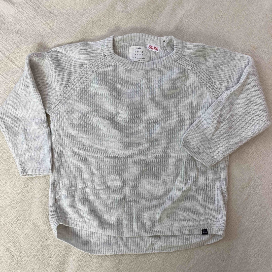 ZARA KIDS(ザラキッズ)のZARA KID'S ニットトップス　100cm キッズ/ベビー/マタニティのキッズ/ベビー/マタニティ その他(その他)の商品写真