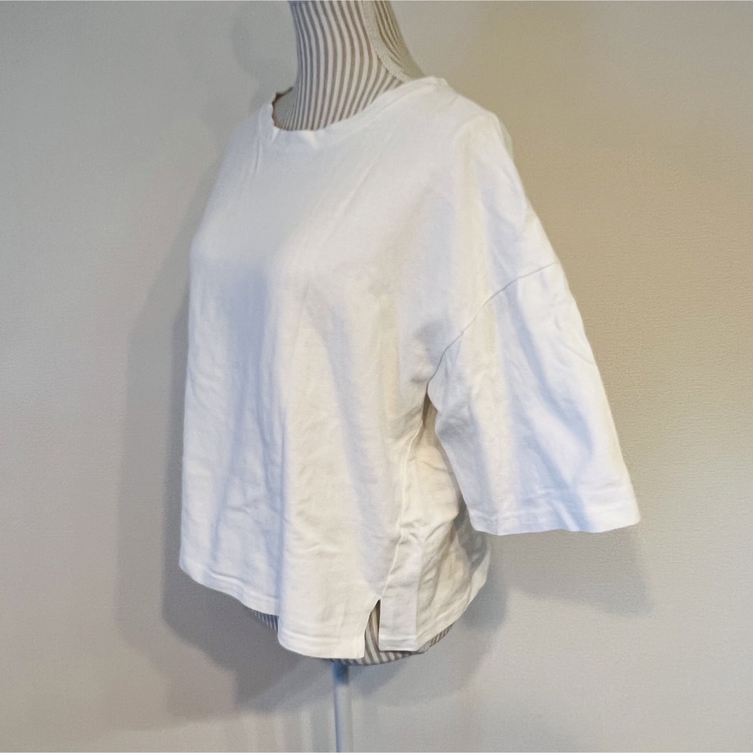 dholic(ディーホリック)の【美品】dholic.ホワイトTシャツ レディースのトップス(Tシャツ(半袖/袖なし))の商品写真