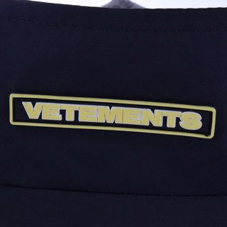 VETEMENTS ヴェトモン 20AW Tape Tracksuit Jacket サイドテープ ジップアップ トラックジャケット グレー UAH21JA065