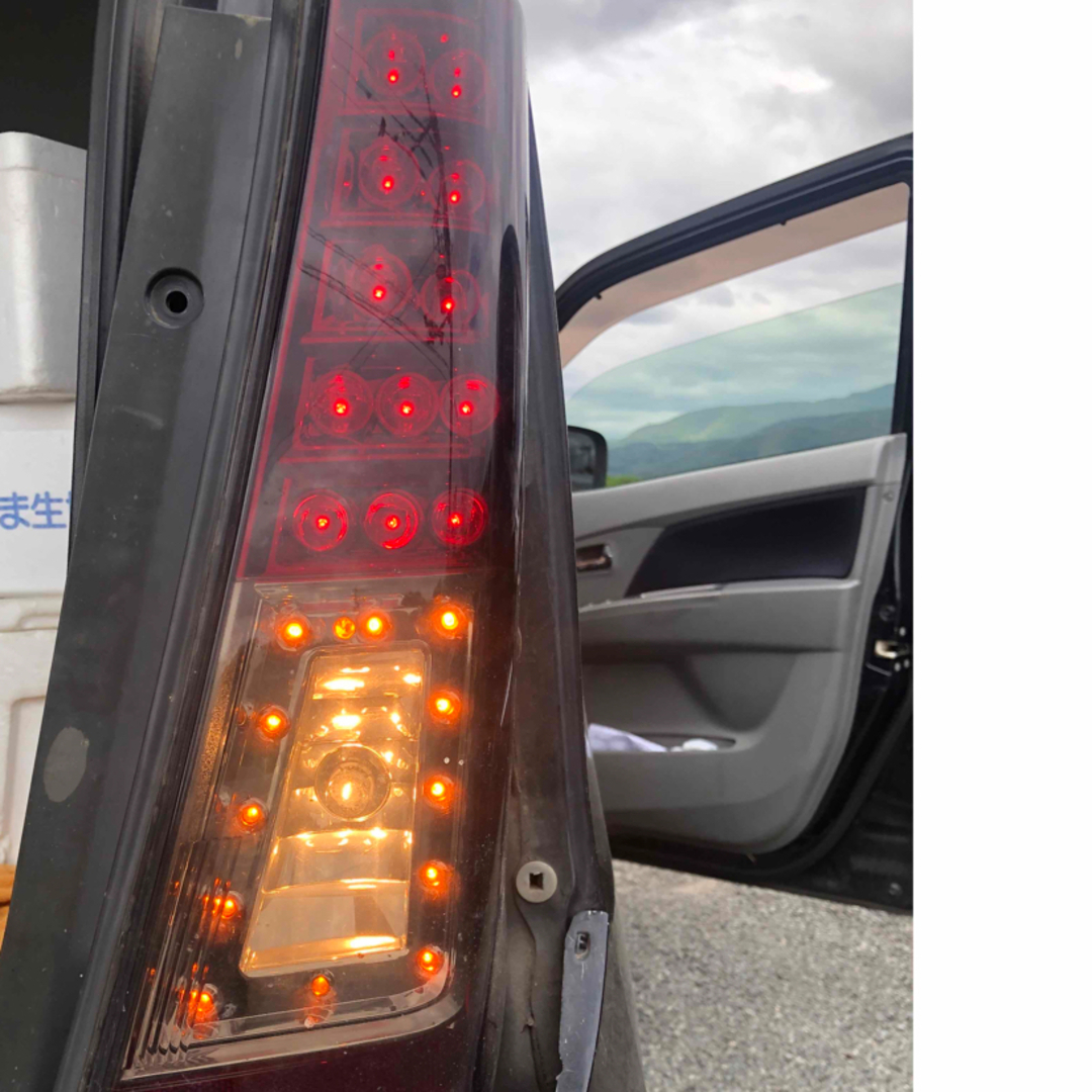 スズキ(スズキ)の楽天様専用スズキ　ワゴンR テールランプ　希少　スモーク　LED 自動車/バイクの自動車(車種別パーツ)の商品写真