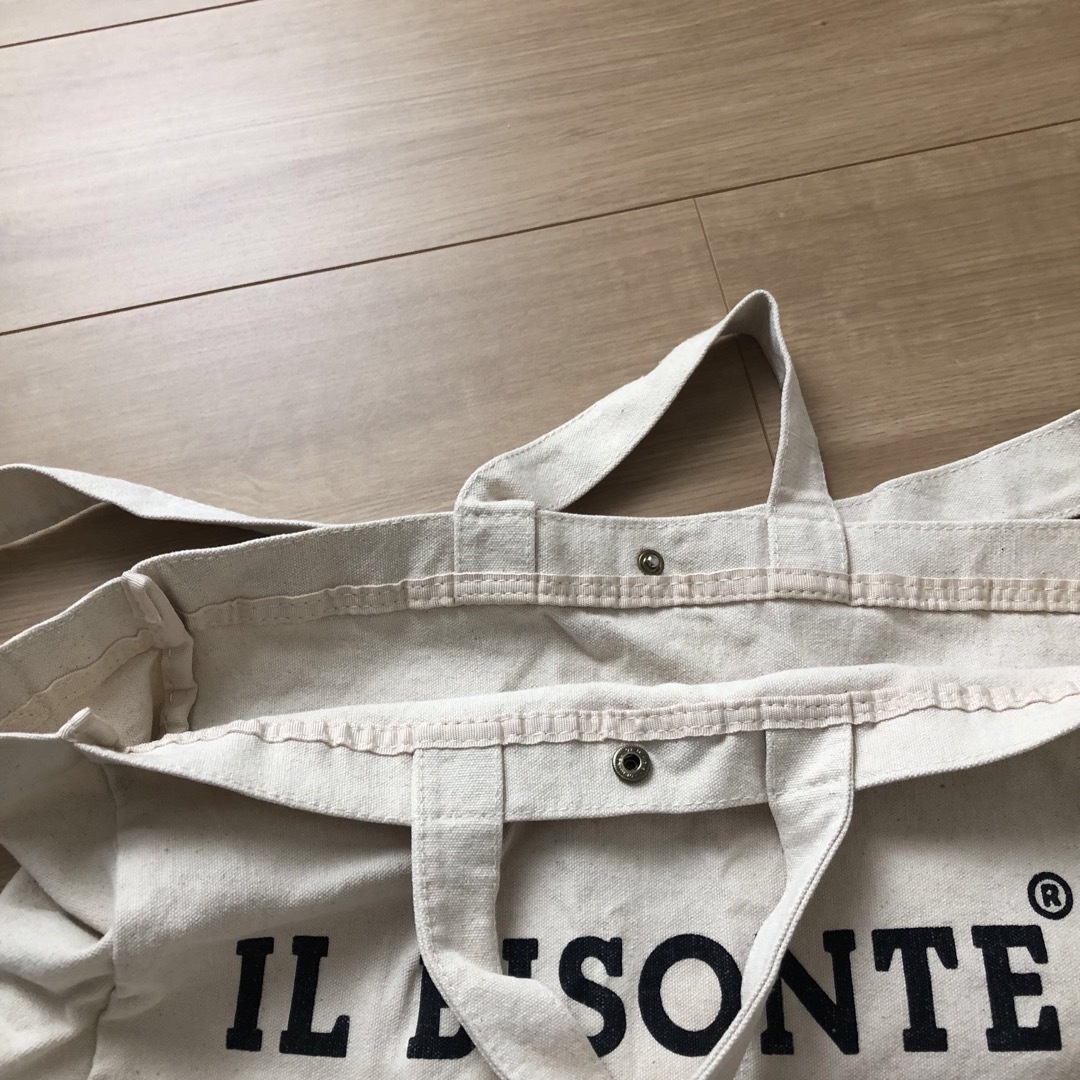 IL BISONTE(イルビゾンテ)のイルビゾンテ　バック　 レディースのバッグ(ショルダーバッグ)の商品写真