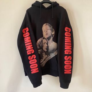 ヴェトモン(VETEMENTS)のvetements タイタニックフーディー　S(パーカー)