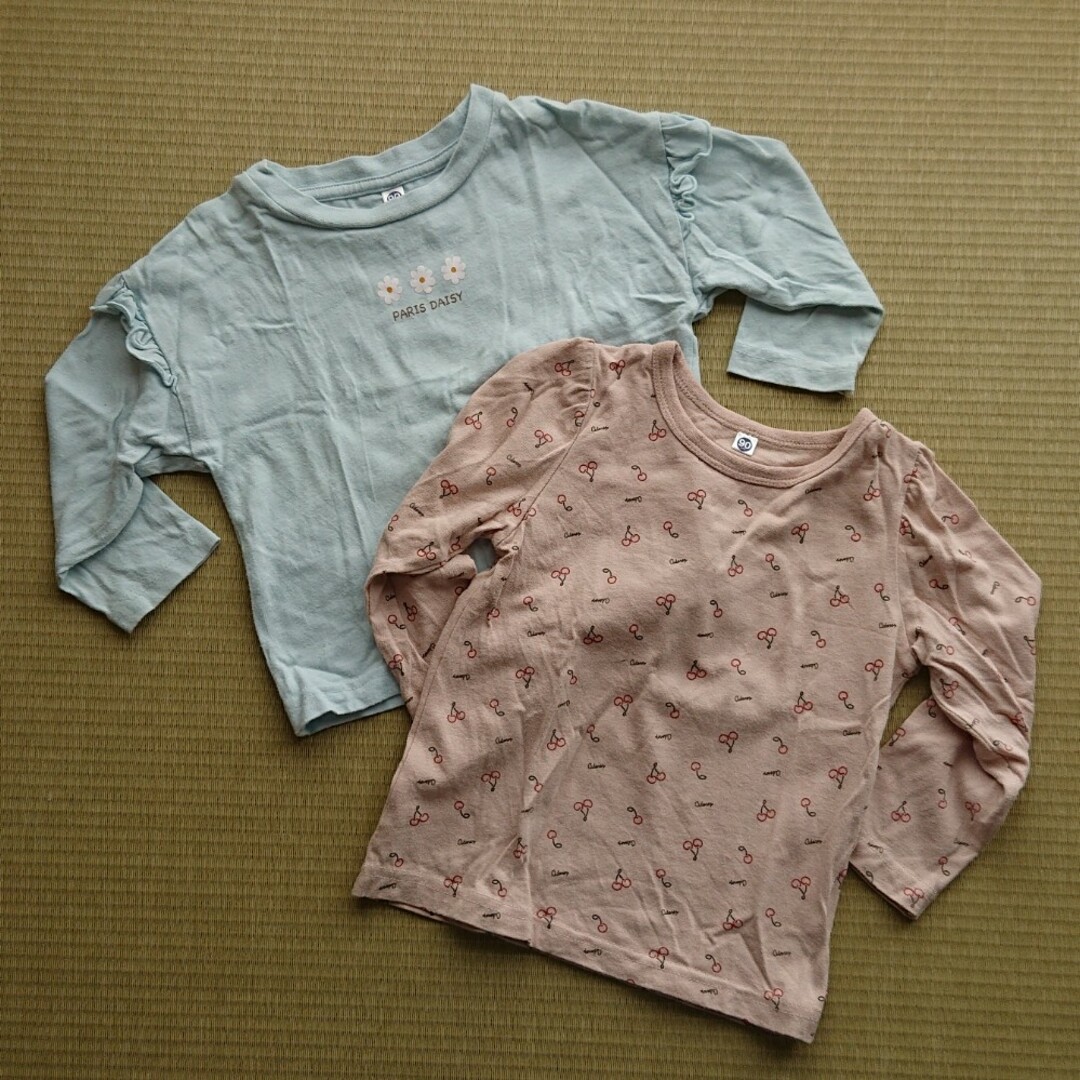 しまむら(シマムラ)のロングTシャツ女の子90cm 2枚セット キッズ/ベビー/マタニティのキッズ服女の子用(90cm~)(Tシャツ/カットソー)の商品写真